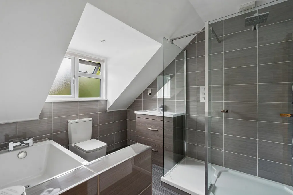 Barnhill Gardens, Marlow SL7 3HB, photo 14