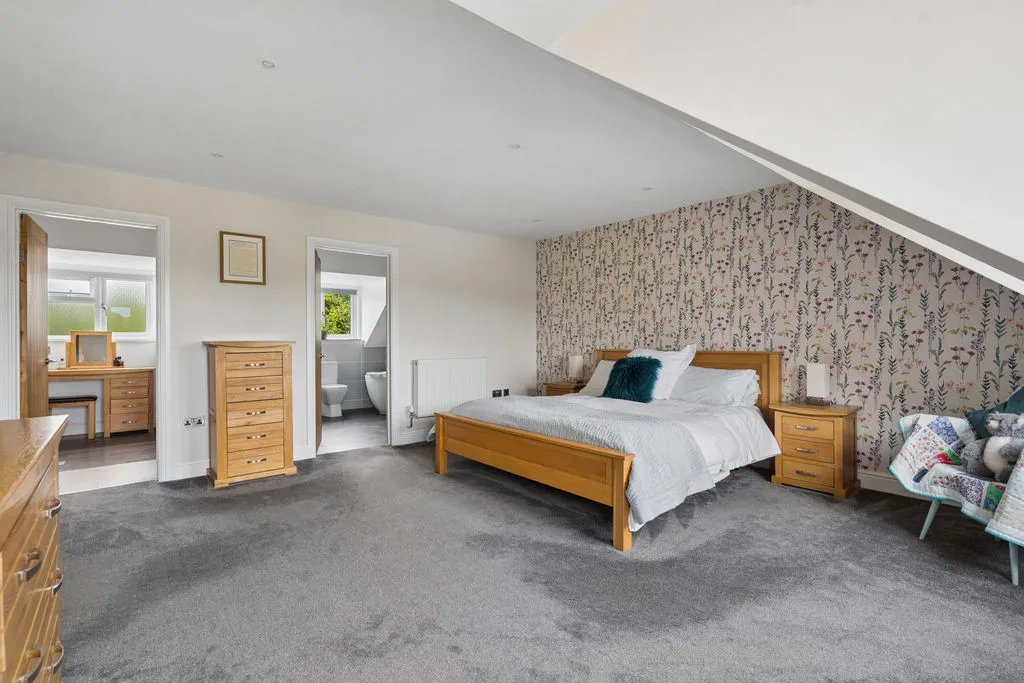 Barnhill Gardens, Marlow SL7 3HB, photo 11