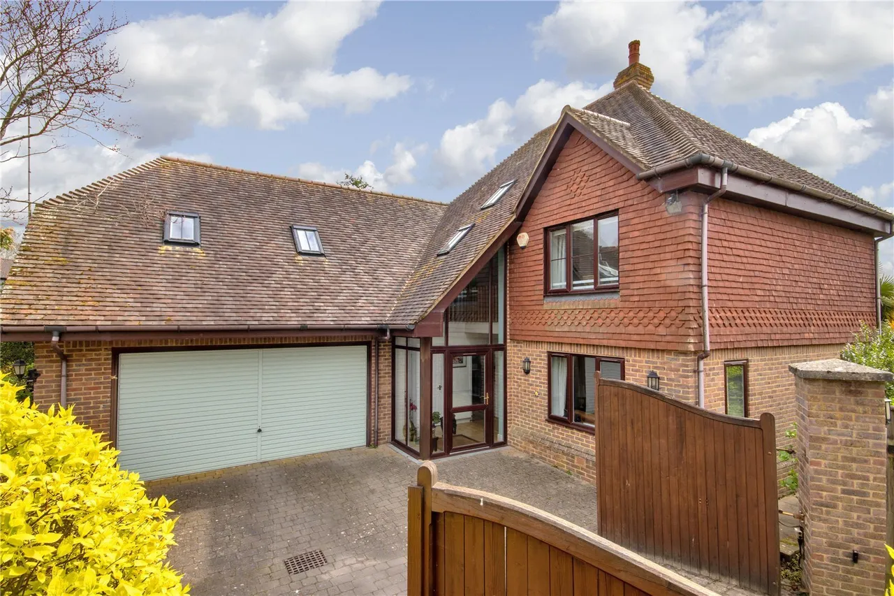 4 bed house for sale, Carriers Road, Cranbrook, TN17