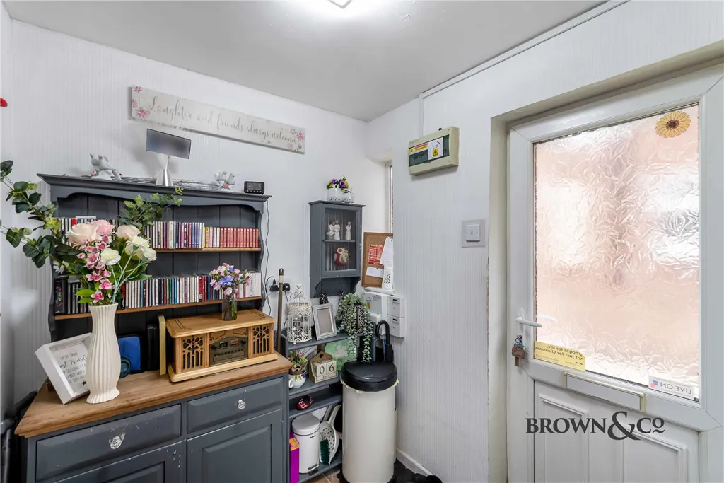 Lawnwood Avenue, Elkesley, photo 4