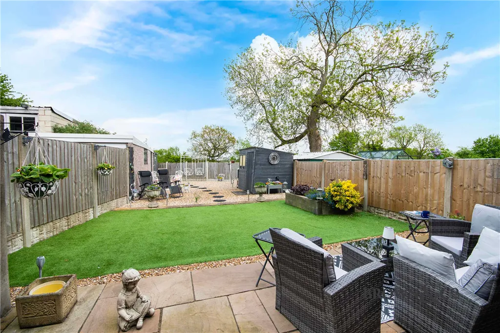 Lawnwood Avenue, Elkesley, photo 12