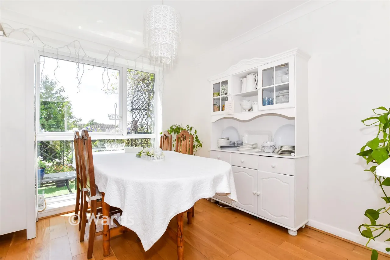 Redleaf Close, Tunbridge Wells, TN2, photo 6