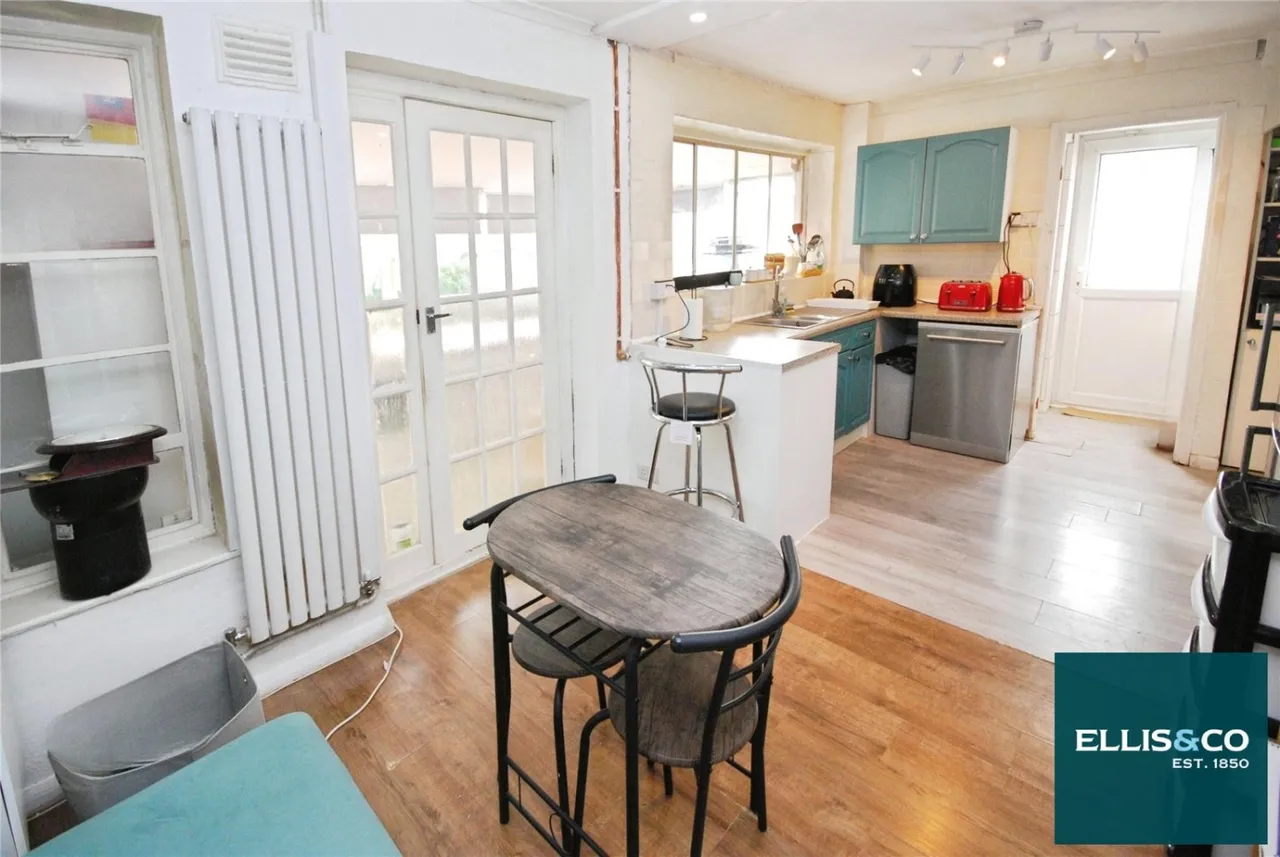 Wallcote Avenue, Cricklewood, NW2, photo 5