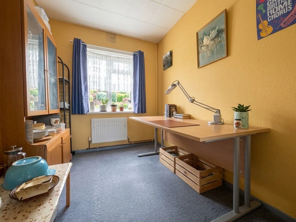 Sunningdale Crescent, Bournemouth, BH10, photo 6