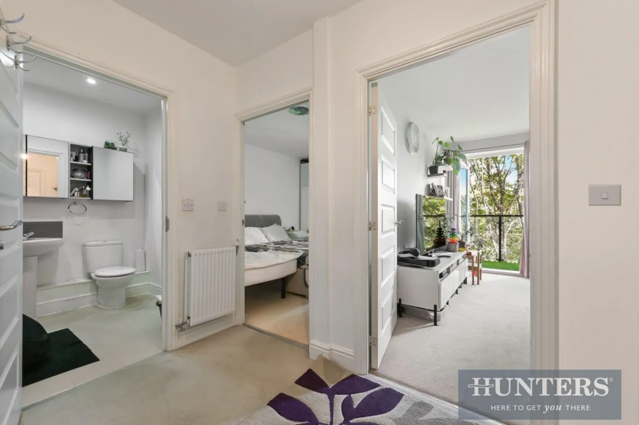 Hunting Place, Hounslow, TW5, photo 4