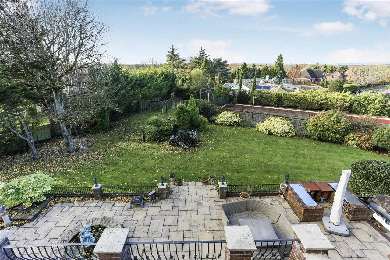 The Drive, South Cheam, SM2, photo 44