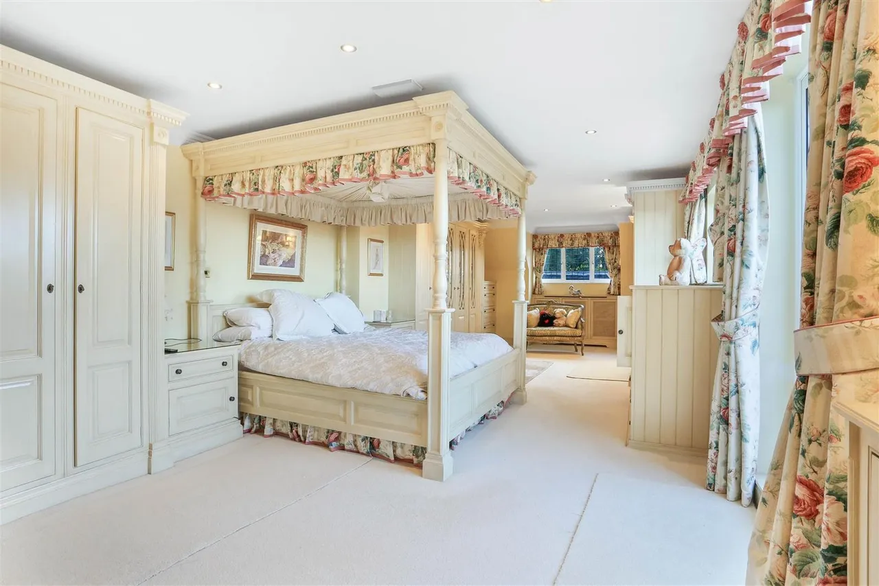 The Drive, South Cheam, SM2, photo 20
