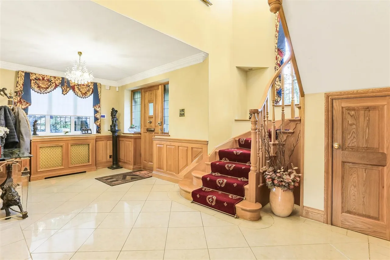 The Drive, South Cheam, SM2, photo 6