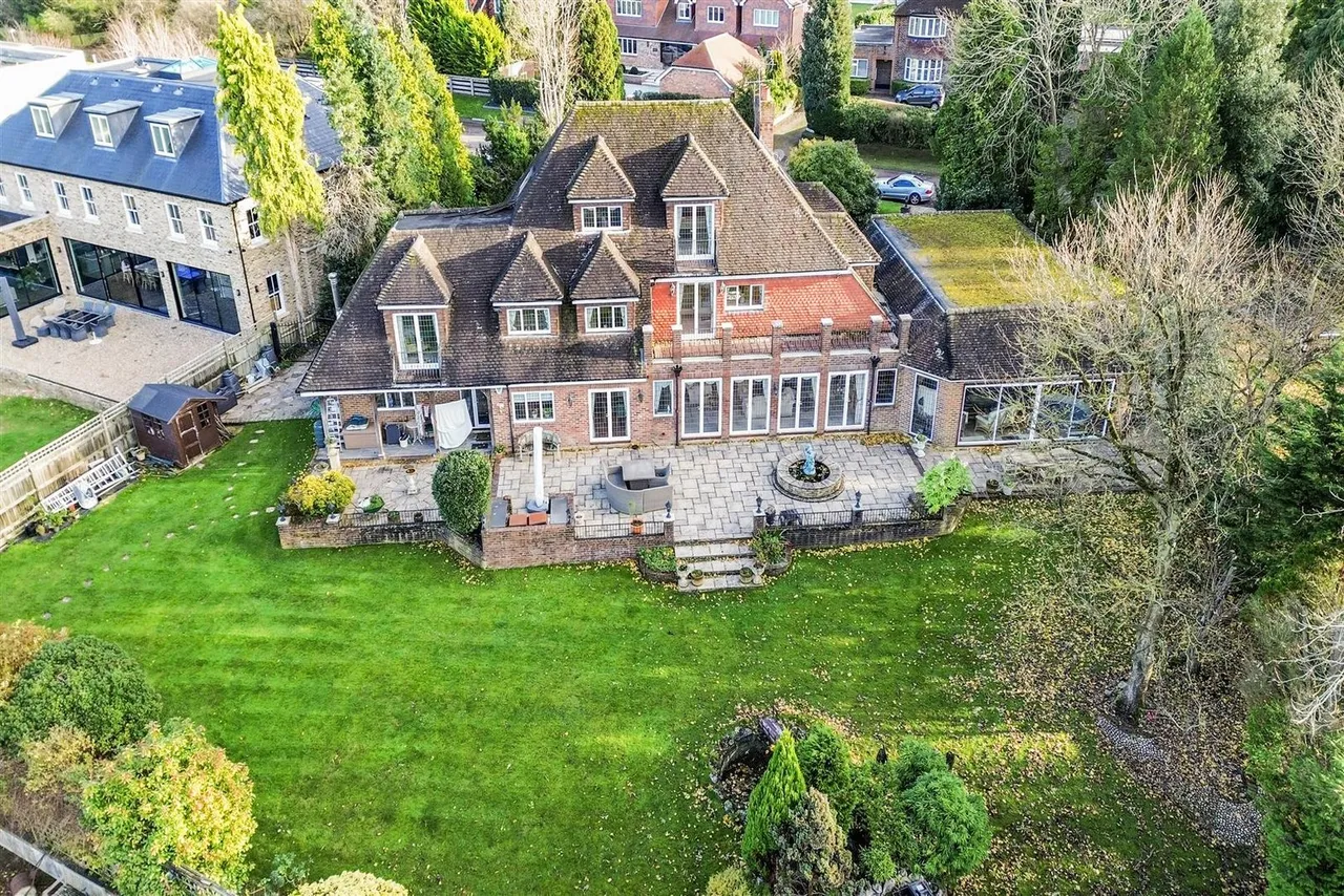 The Drive, South Cheam, SM2, photo 43