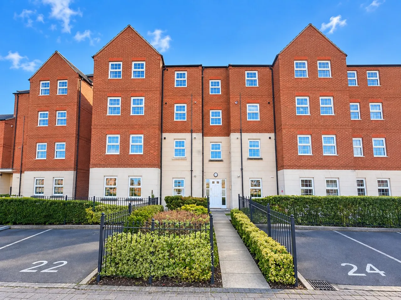 2 bed flat for sale, Barley Mews, Peterborough, PE2