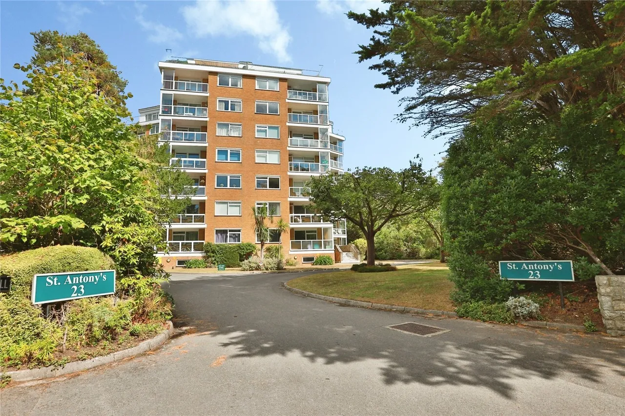 2 bed flat for sale, West Cliff Road, West Cliff, BH4