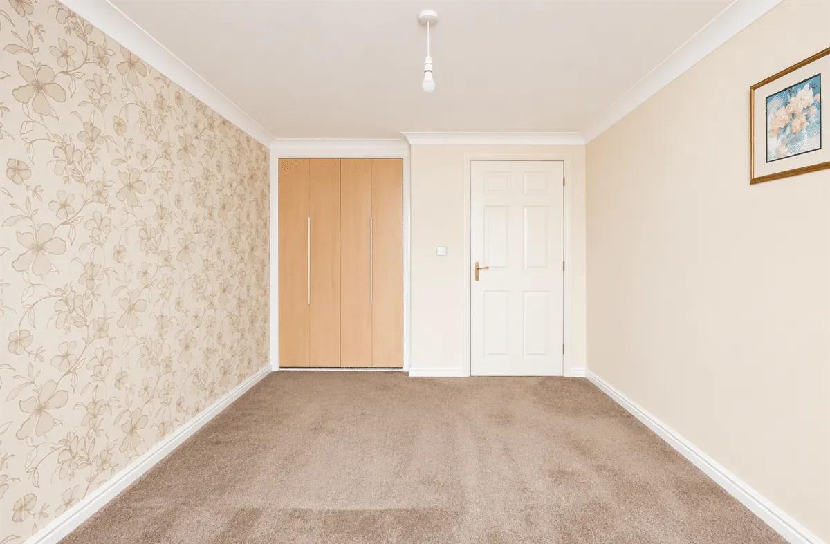 84 London Road, Cowplain, Waterlooville, PO8 8EW, photo 8