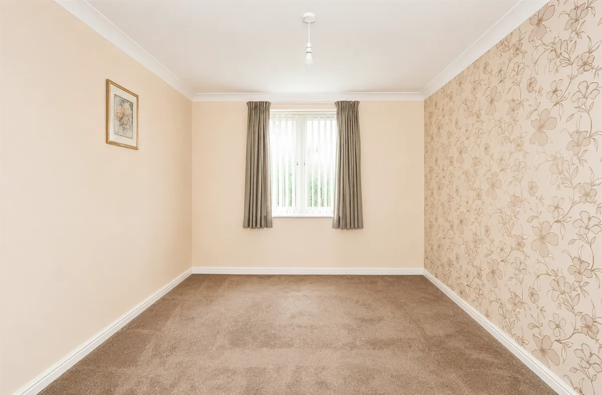 84 London Road, Cowplain, Waterlooville, PO8 8EW, photo 7