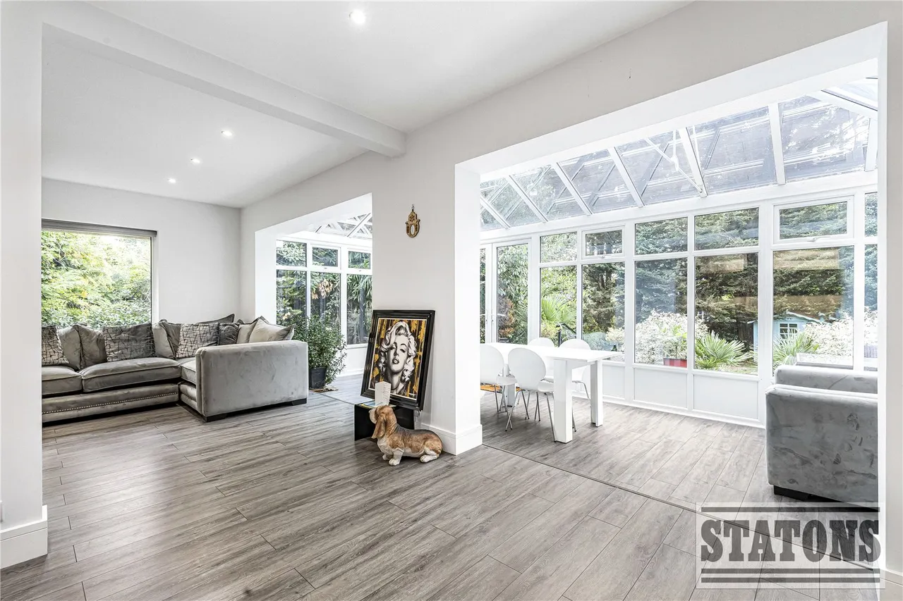 Barnet Gate Lane, Arkley, Hertfordshire, EN5 2AD, photo 5