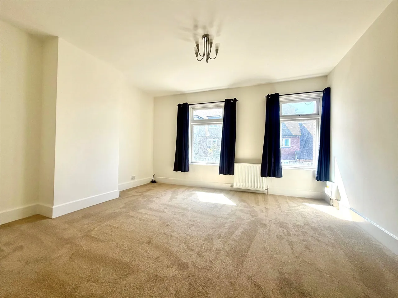 High Street, Kent, Rusthall, TN4 8SD, photo 2