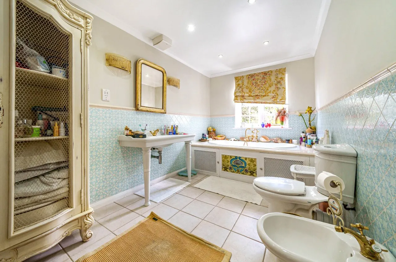 Oaklands Road, Totteridge, London, N20 8BA, photo 12