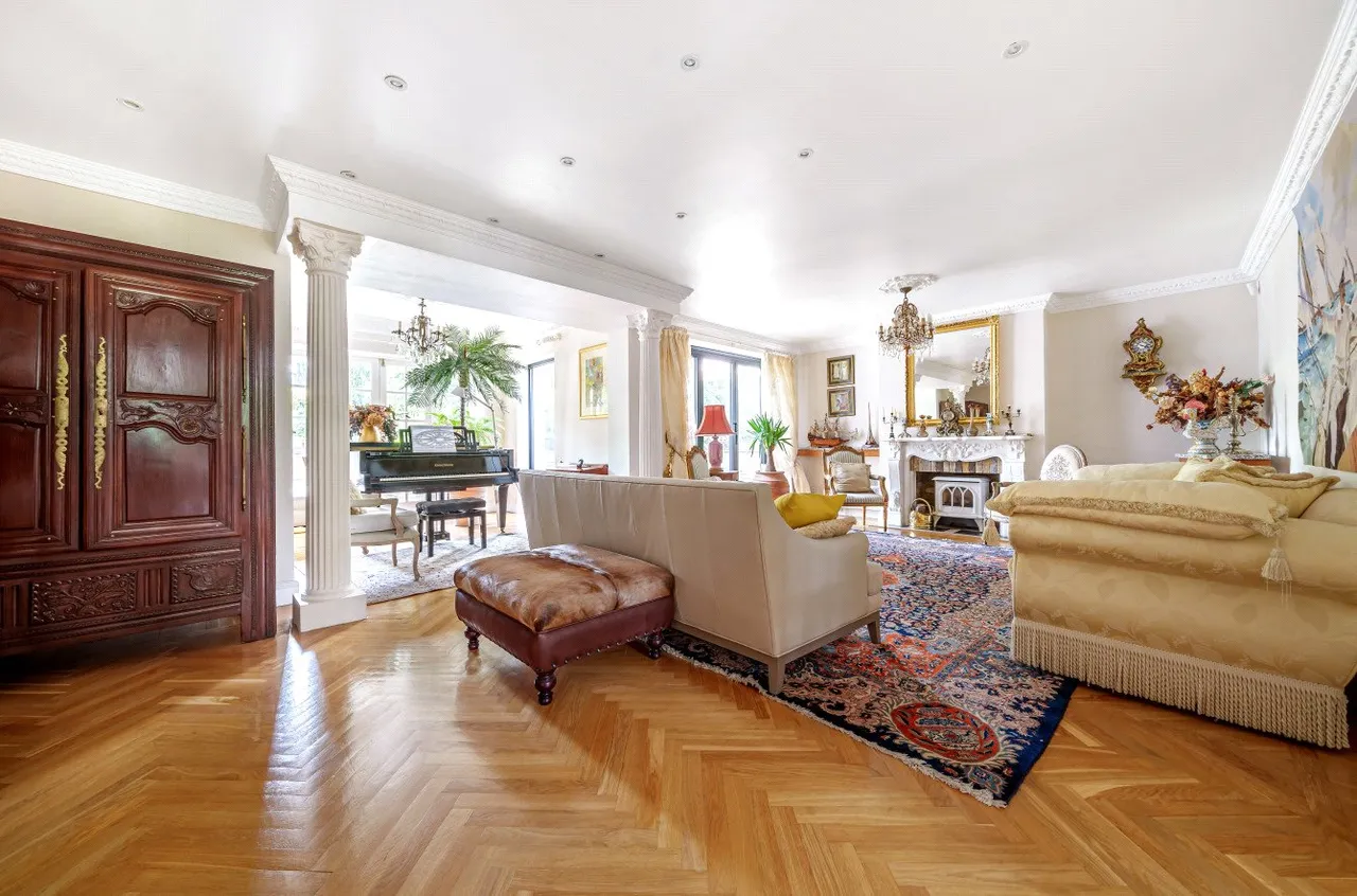 Oaklands Road, Totteridge, London, N20 8BA, photo 2