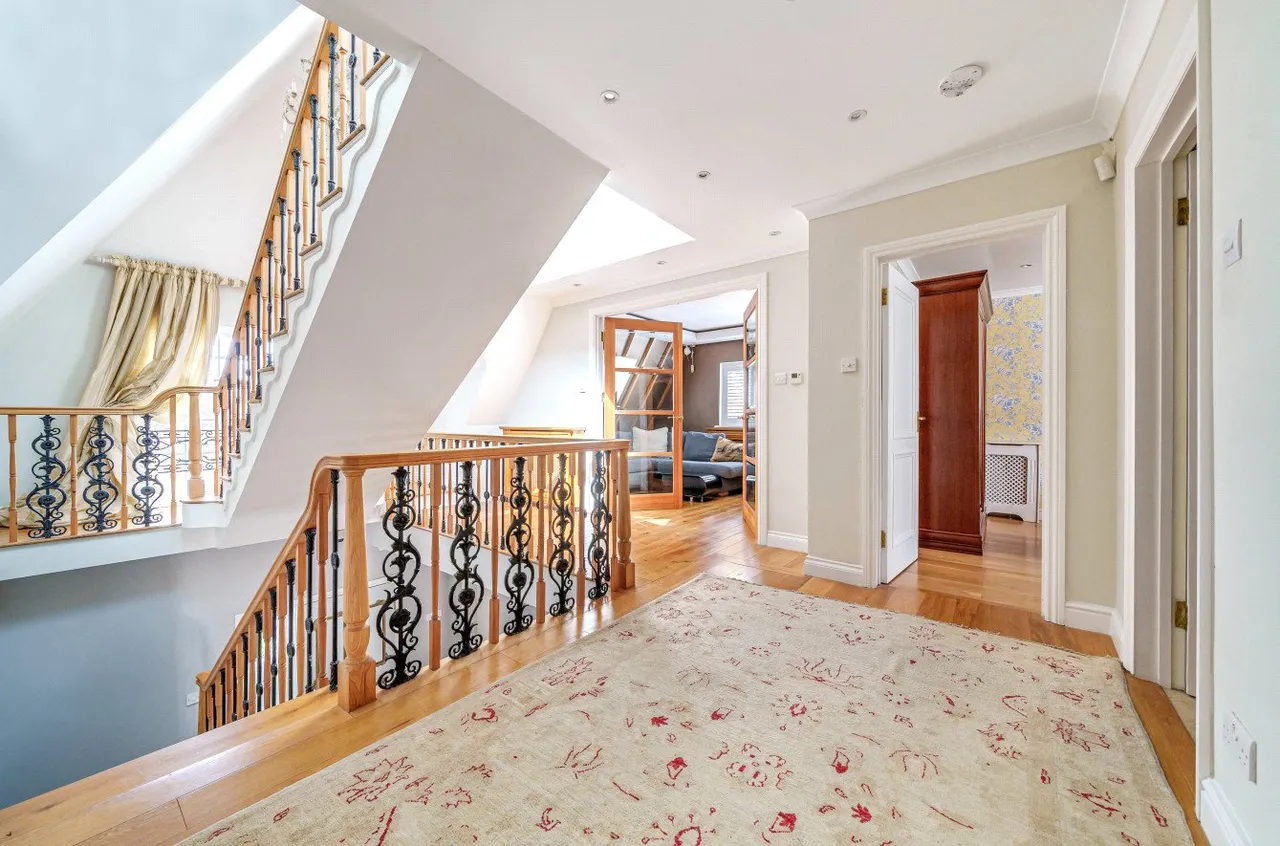 Oaklands Road, Totteridge, London, N20 8BA, photo 11