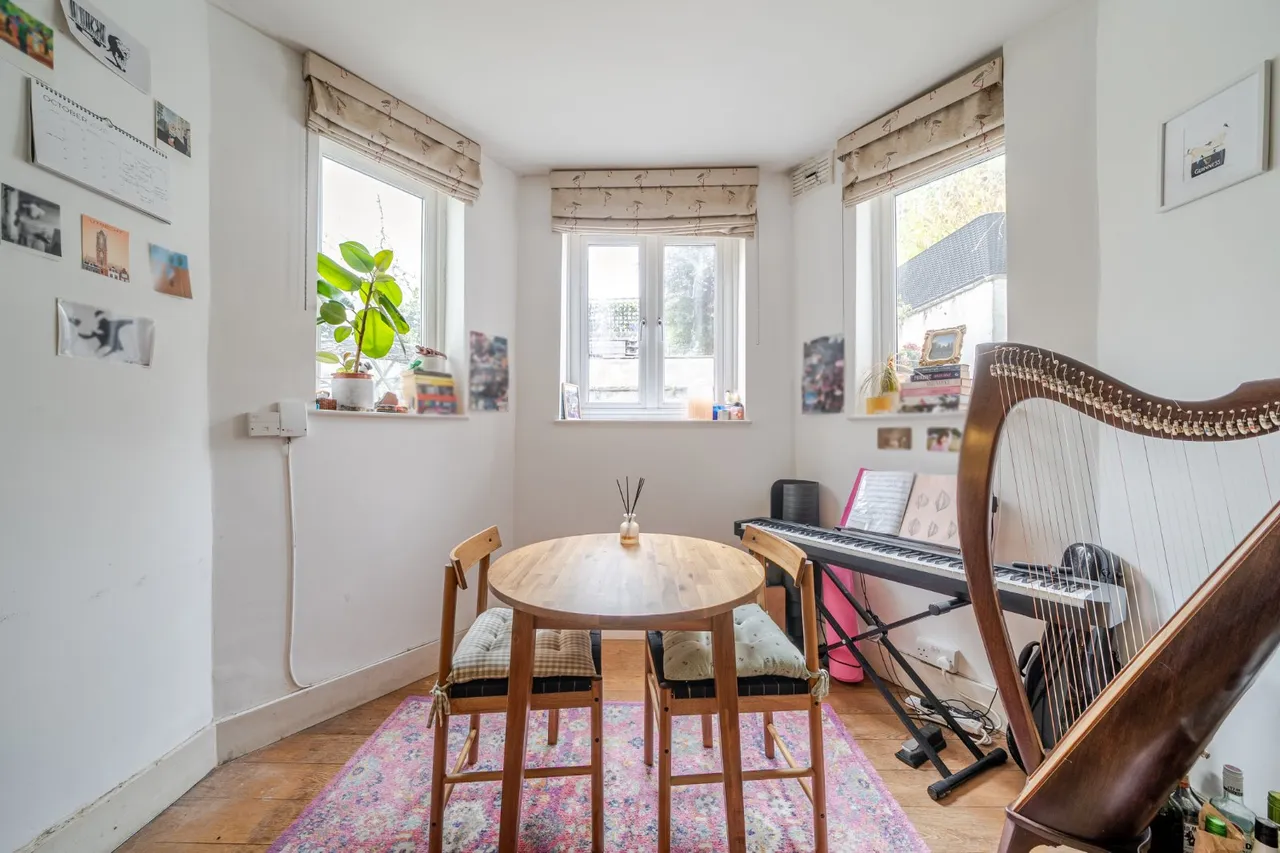 Clapham Common North Side, Battersea, SW4, photo 11