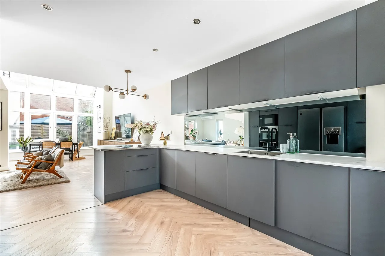 Henderson Avenue, Guildford, GU2, photo 23