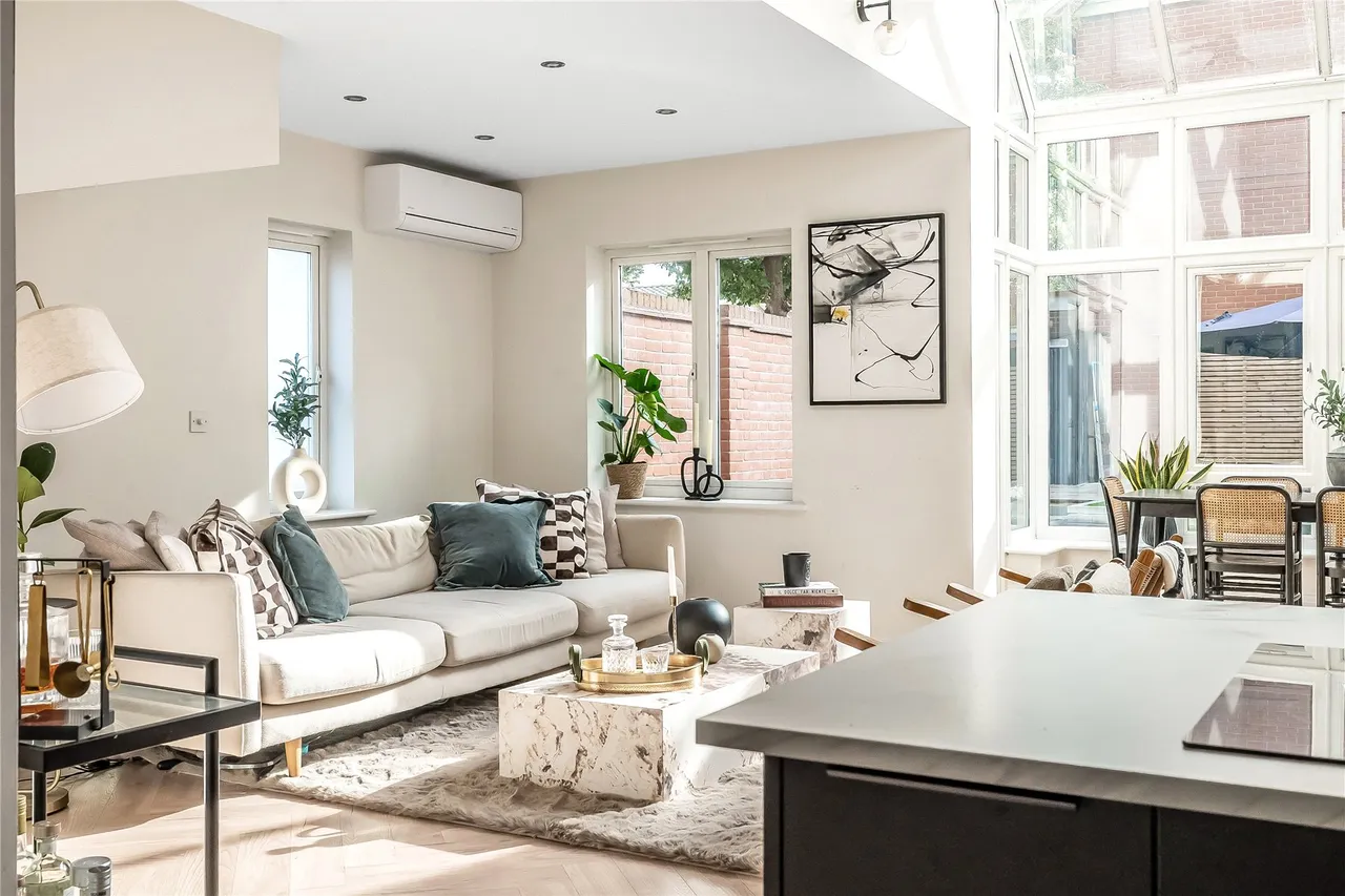 Henderson Avenue, Guildford, GU2, photo 27