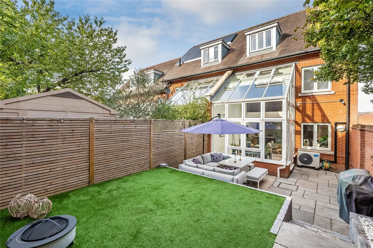 Henderson Avenue, Guildford, GU2, photo 34