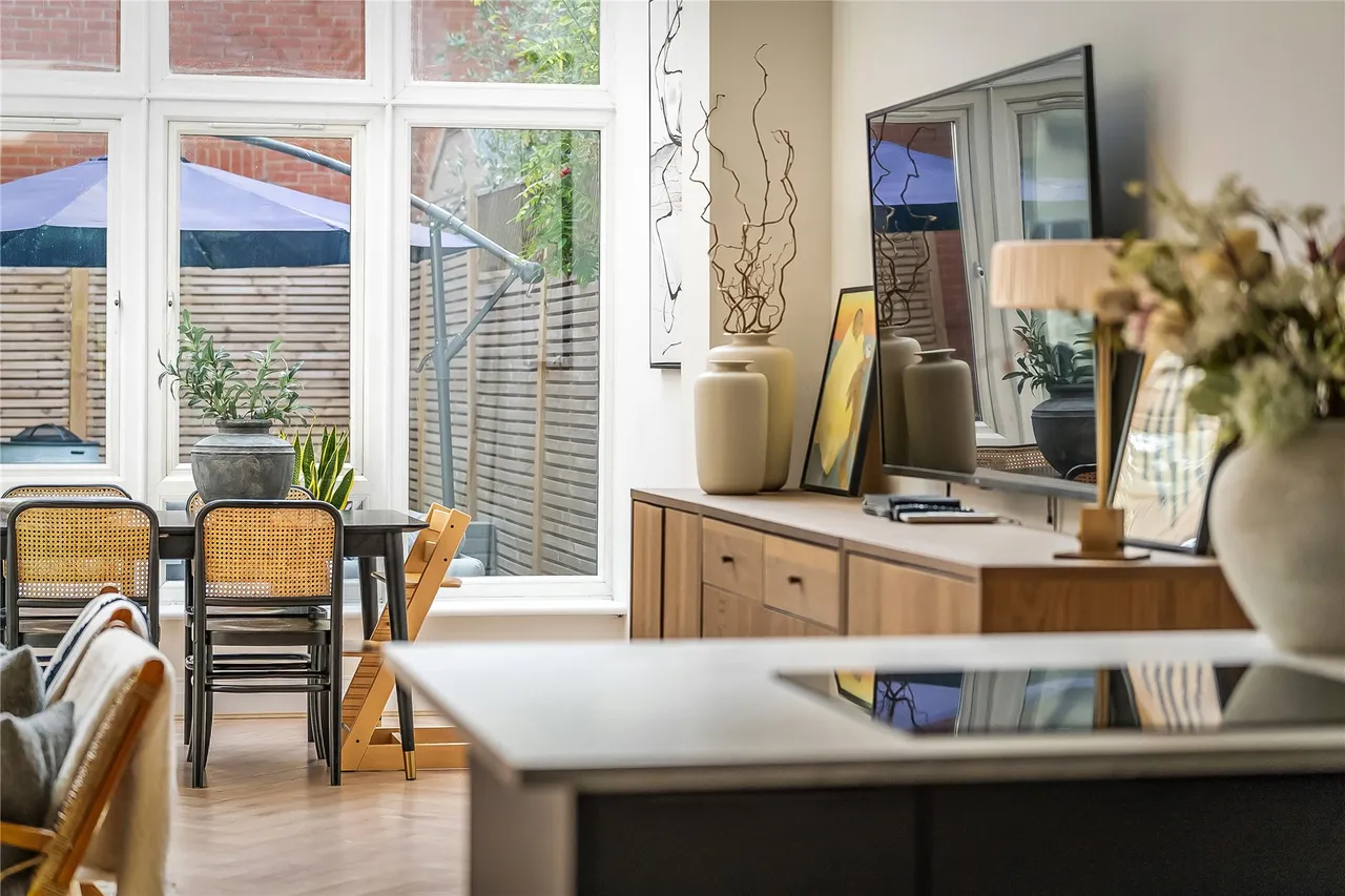 Henderson Avenue, Guildford, GU2, photo 24