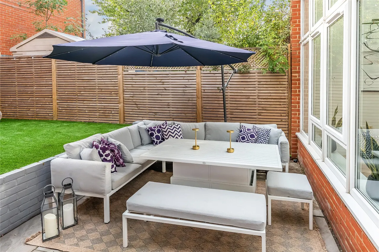 Henderson Avenue, Guildford, GU2, photo 33
