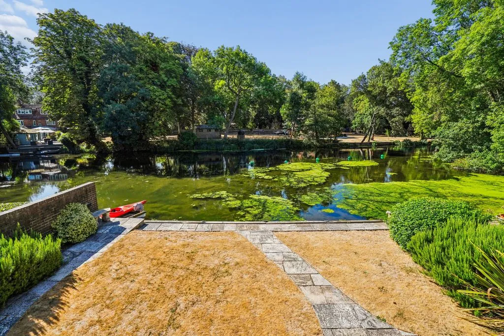Temple Mill Island, Marlow SL7 1SG, photo 17