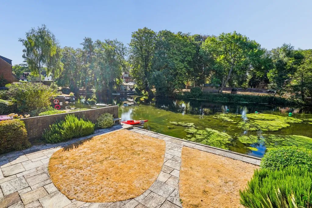 Temple Mill Island, Marlow SL7 1SG, photo 18