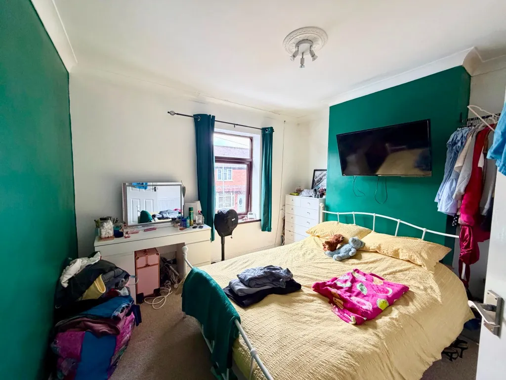 Queen Street, Newcastle-Under-Lyme, ST5, photo 6