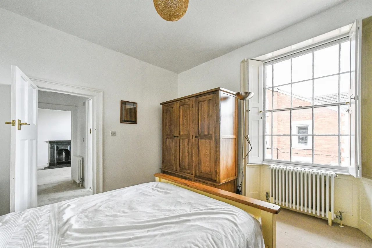 Bath Road, Swindon, SN1, photo 16