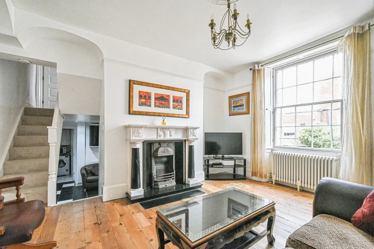 Bath Road, Swindon, SN1, photo 14