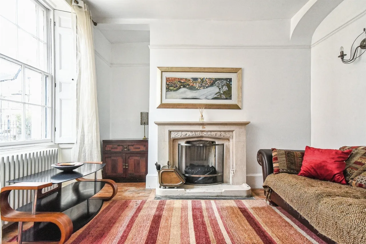 Bath Road, Swindon, SN1, photo 5