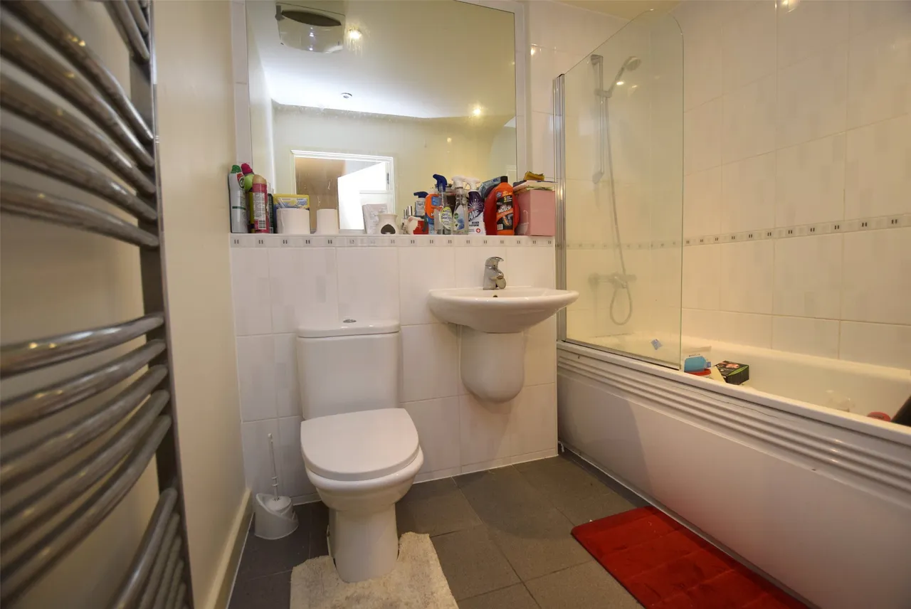 Nayland Court, Market Place, RM1 3EF, photo 7