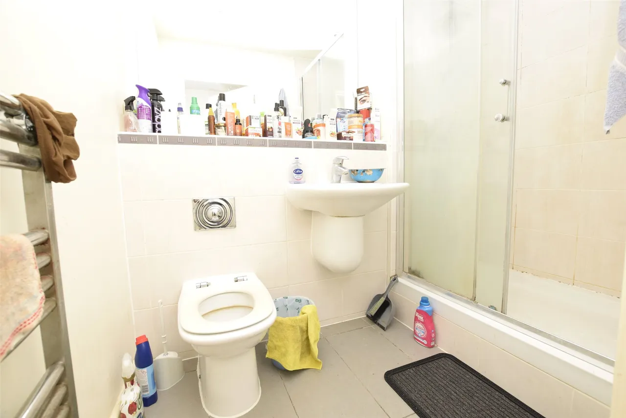 Nayland Court, Market Place, RM1 3EF, photo 6