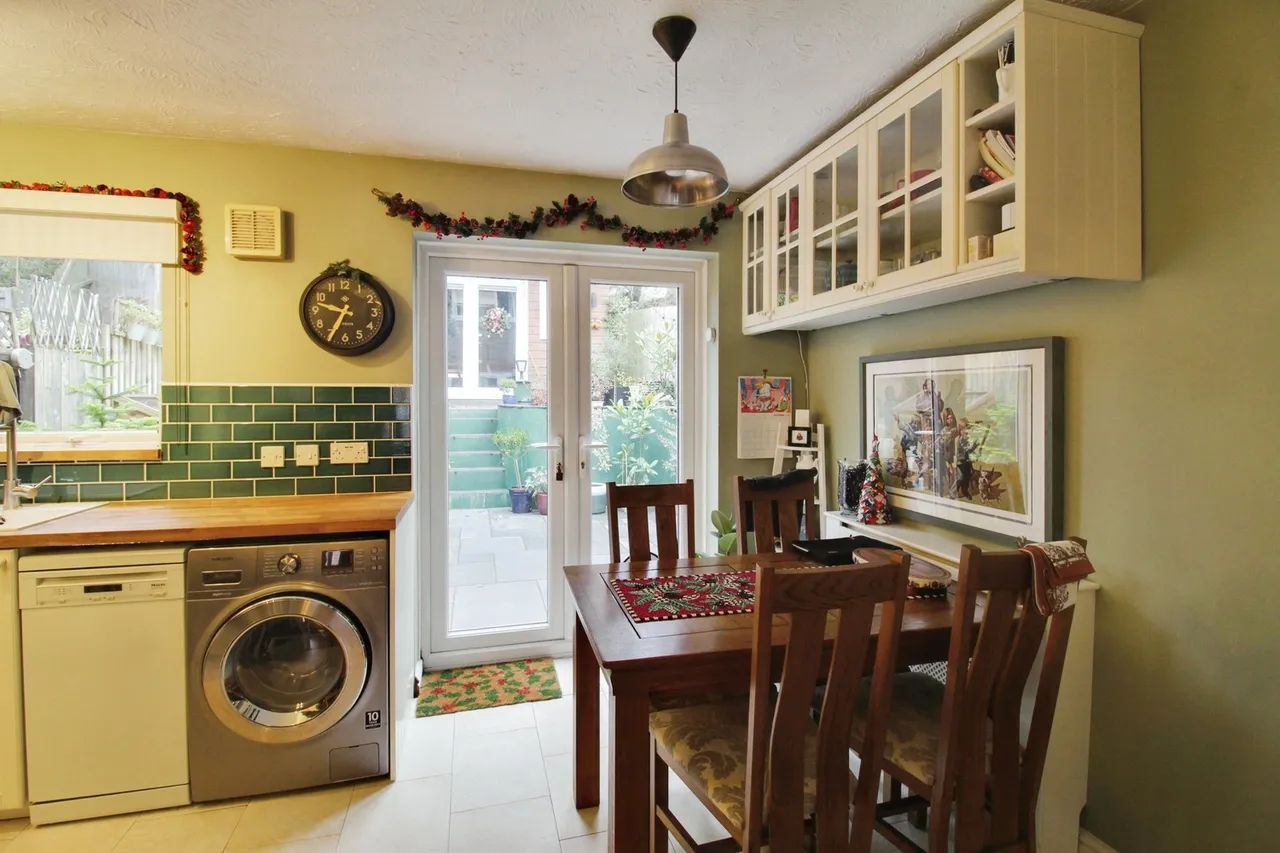 Cae Nant Gledyr, Caerphilly, photo 6