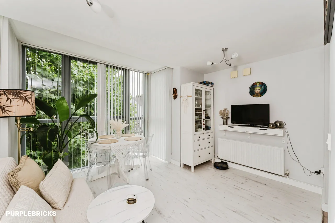 Romford Road, London, E7, photo 5