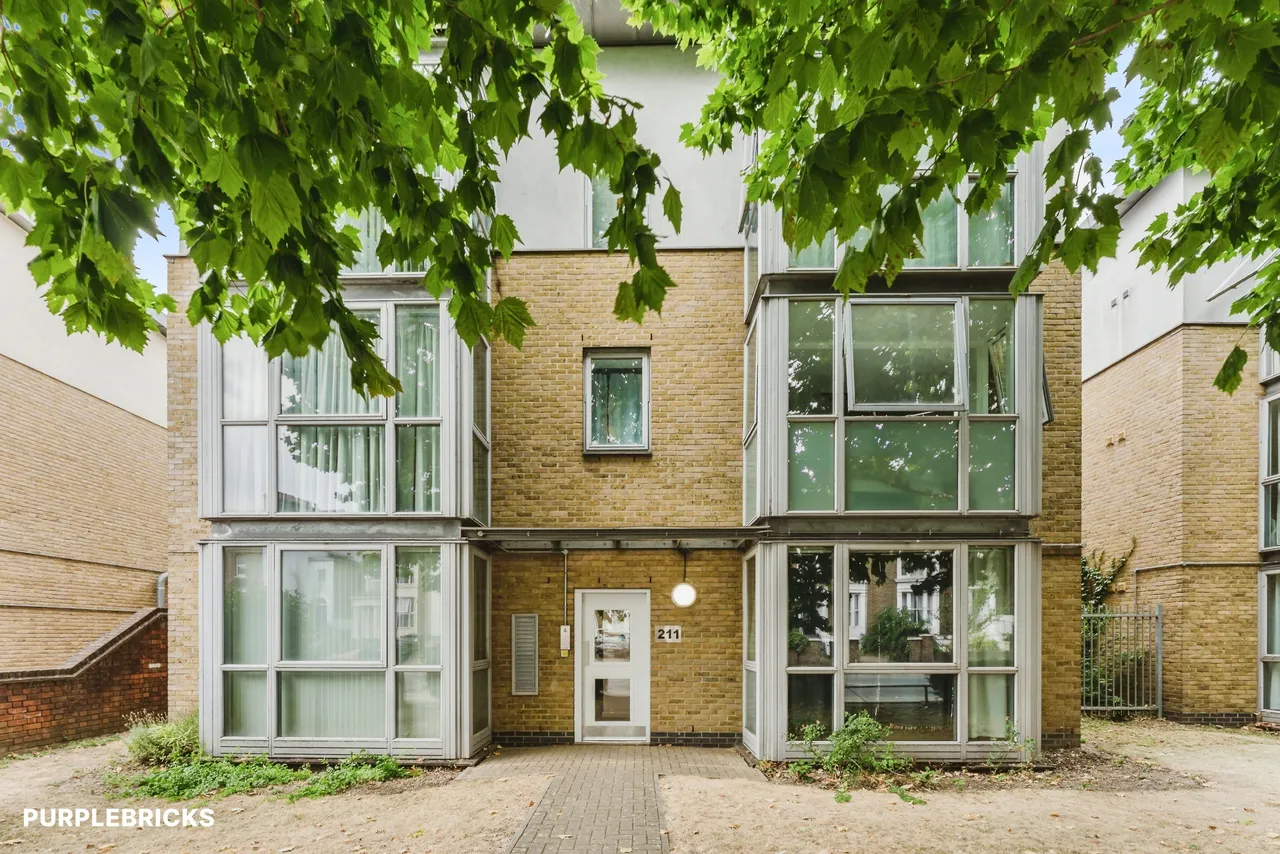 Romford Road, London, E7, photo 15