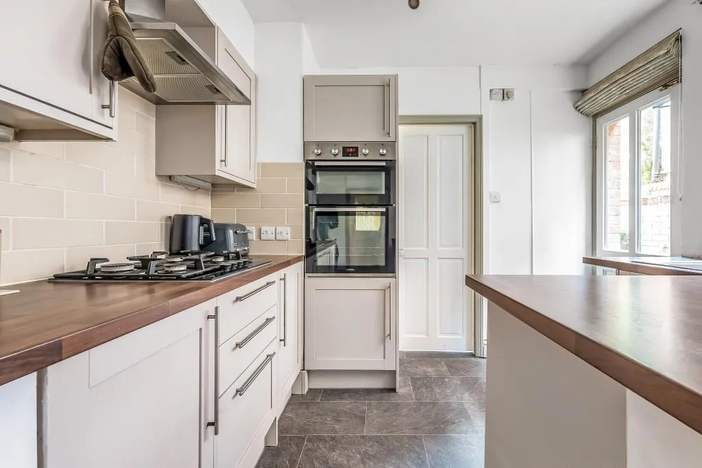 Wathen Road, Dorking, RH4, photo 5