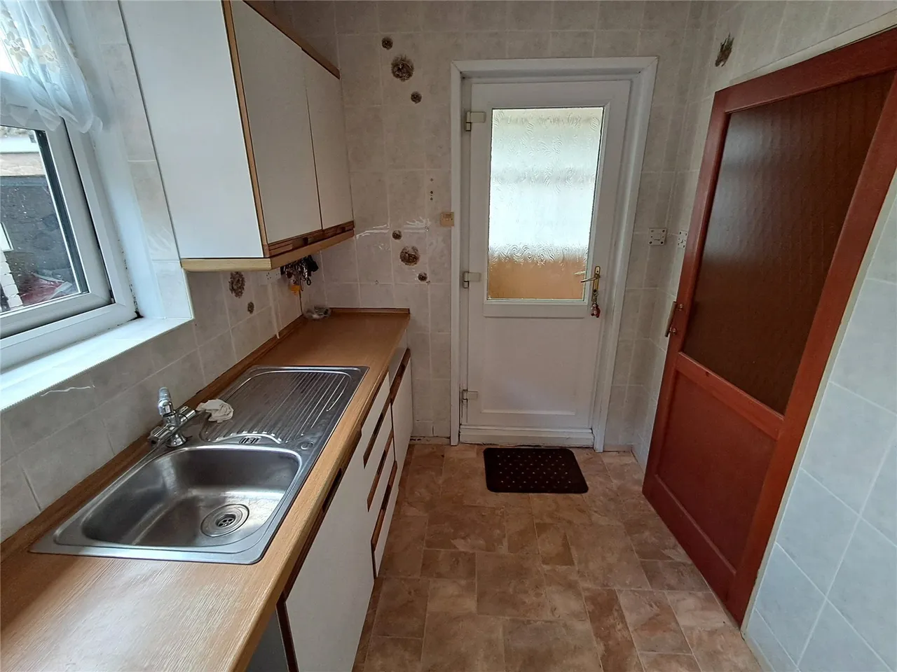 Speedy Close, Cannock, Staffordshire, WS11, photo 5