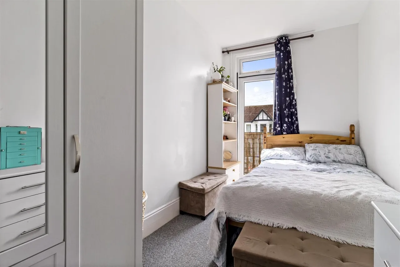 Navarino Road, Worthing, photo 8