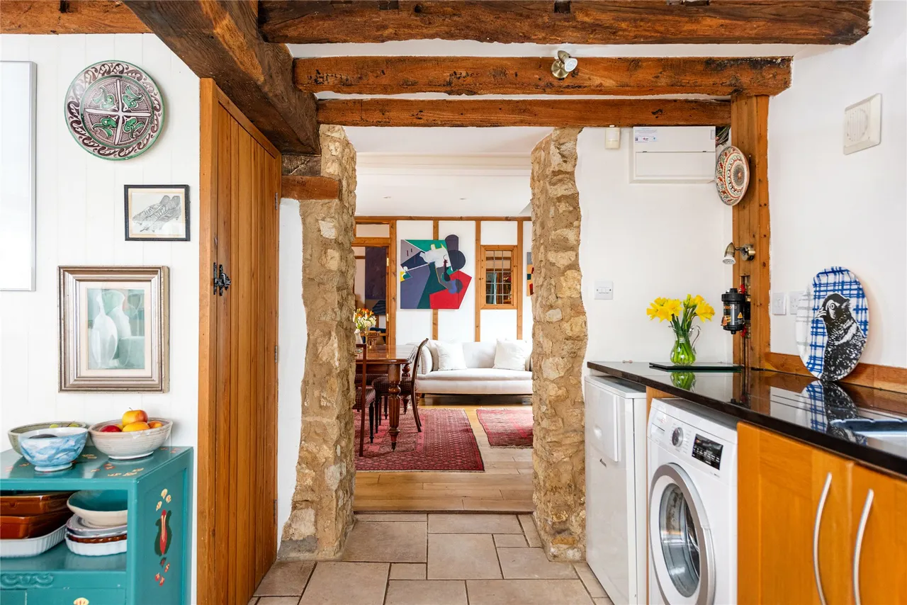 Main Street, Tingewick, MK18, photo 11