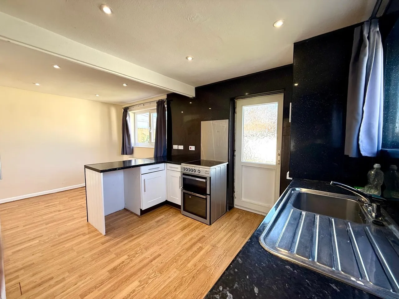 Maunsell Way, Swindon, Wiltshire, SN4 9JF, photo 10