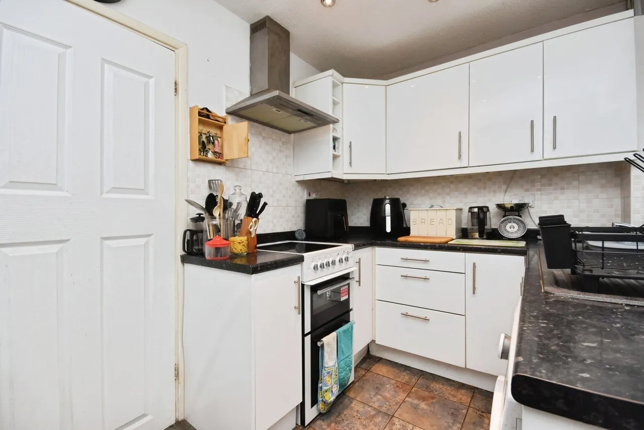 The Ridings, Canvey Island, SS8, photo 10
