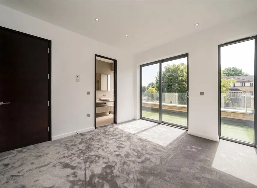 Gunnersbury Mews, Chiswick, W4, photo 4