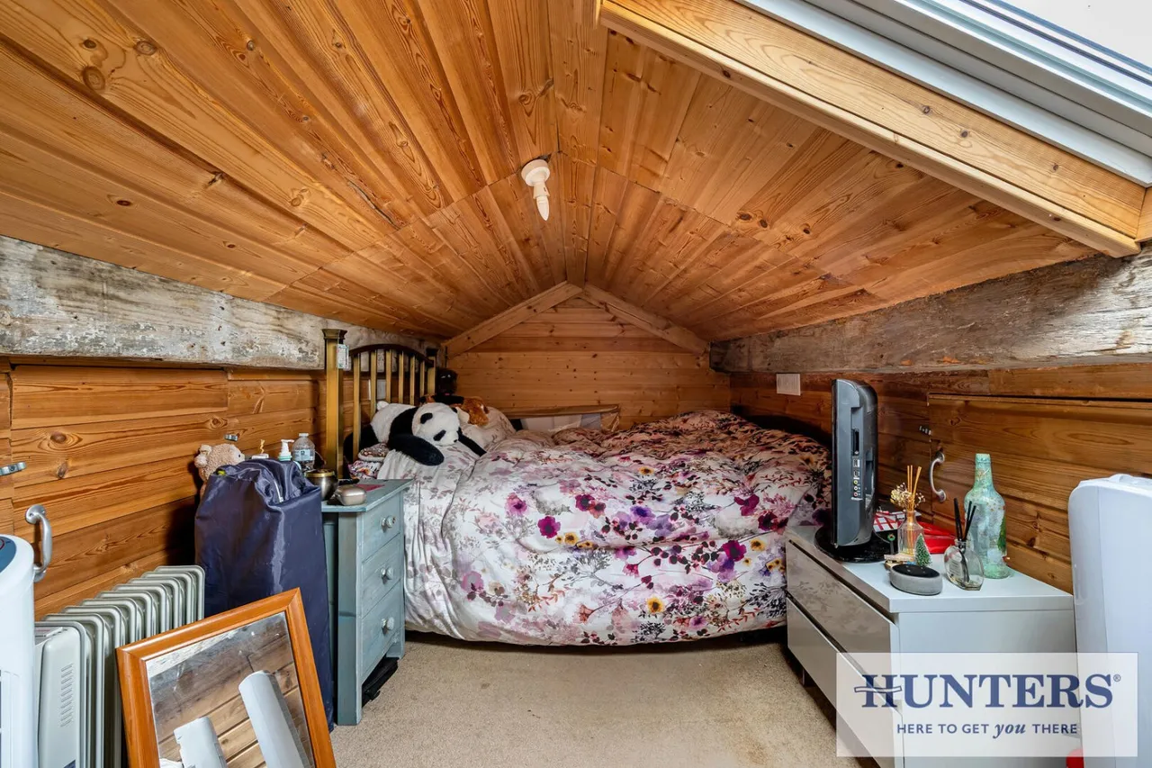 Apperley Lane, Rawdon, LS19, photo 14