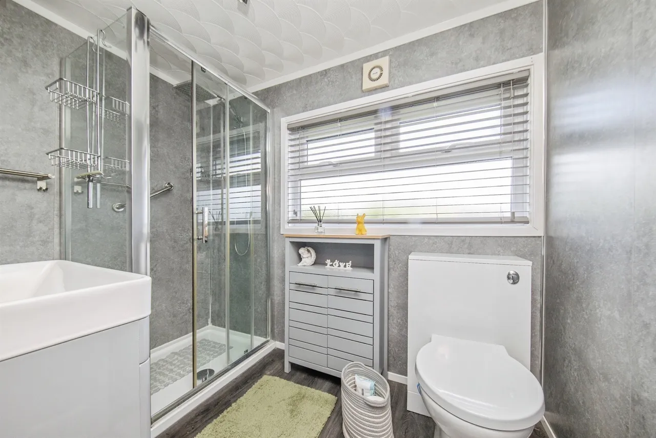 Foxhall Road, Rushmere St. Andrew, Ipswich, photo 9