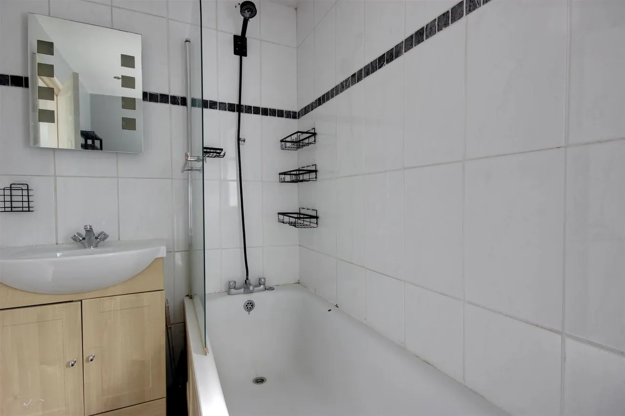 Manor Way, Anlaby, Hull, photo 11