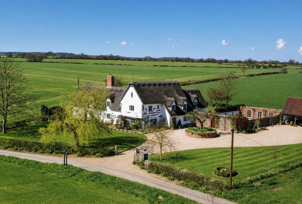 5 bed character property for sale, Huntsmans Lane, Foxearth, CO10